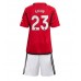 Manchester United Luke Shaw #23 Barnkläder Hemma matchtröja till baby 2023-24 Kortärmad (+ Korta byxor) Billigt